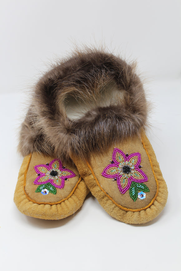 Woman's Size 8 Beaded Hometan Moccasin