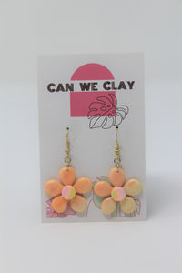 Can We Clay - Light Peach Retro Petals